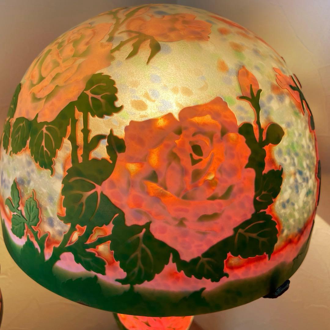 ガレ風　薔薇柄　アール・ヌーヴォーランプ