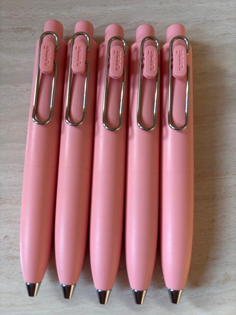 ユニボールワンP 【限定】コハクトウカラー　さくらんぼ　ボールペン　5本