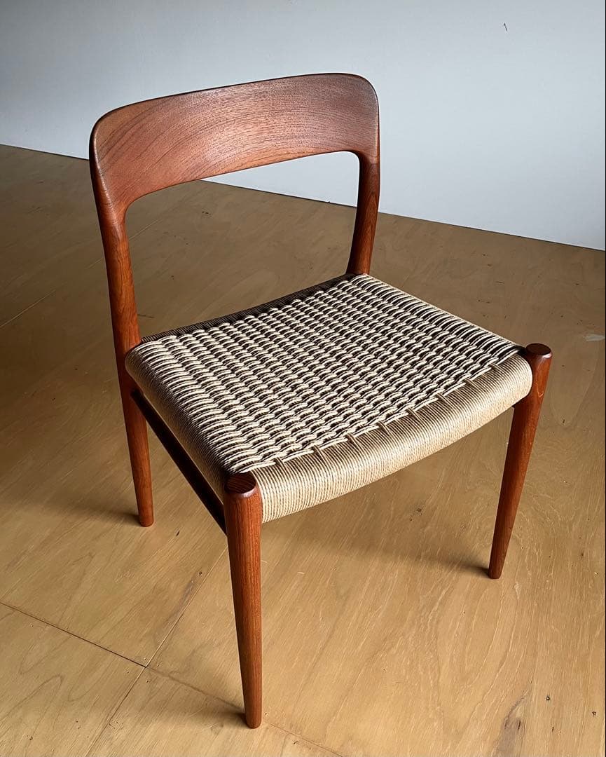 Niels Moller Model 75 チーク ペーパーコード張替え後未使用