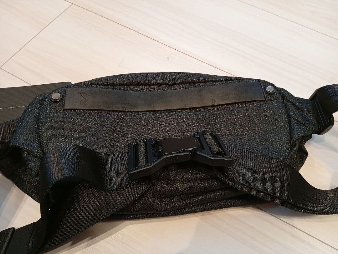 未使用！！ニード×アーバンネイチャー　R0 Chest Bag　メテオブラック