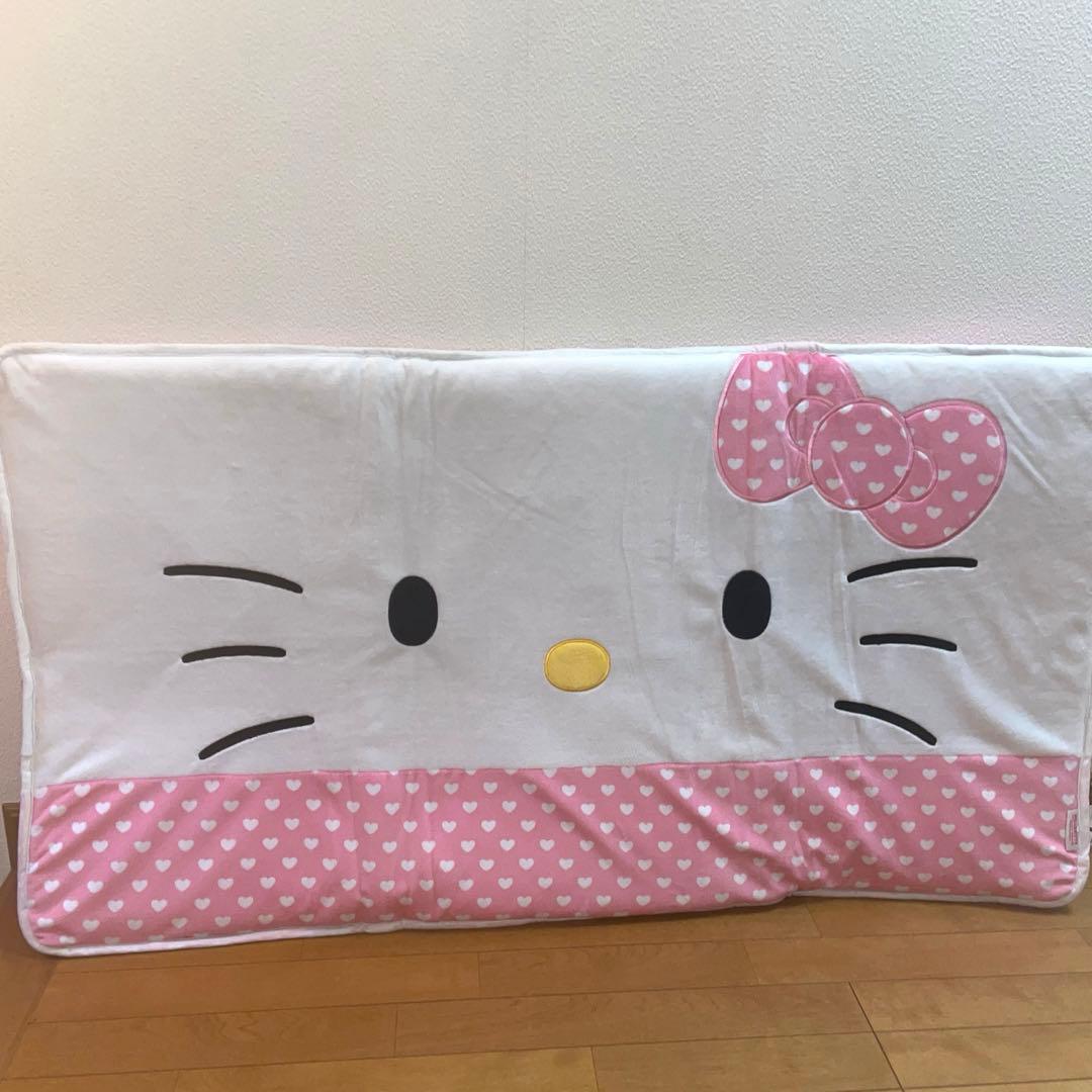 HELLO KITTY ハローキティ　お昼寝マット　厚手　折り畳み式　敷布団