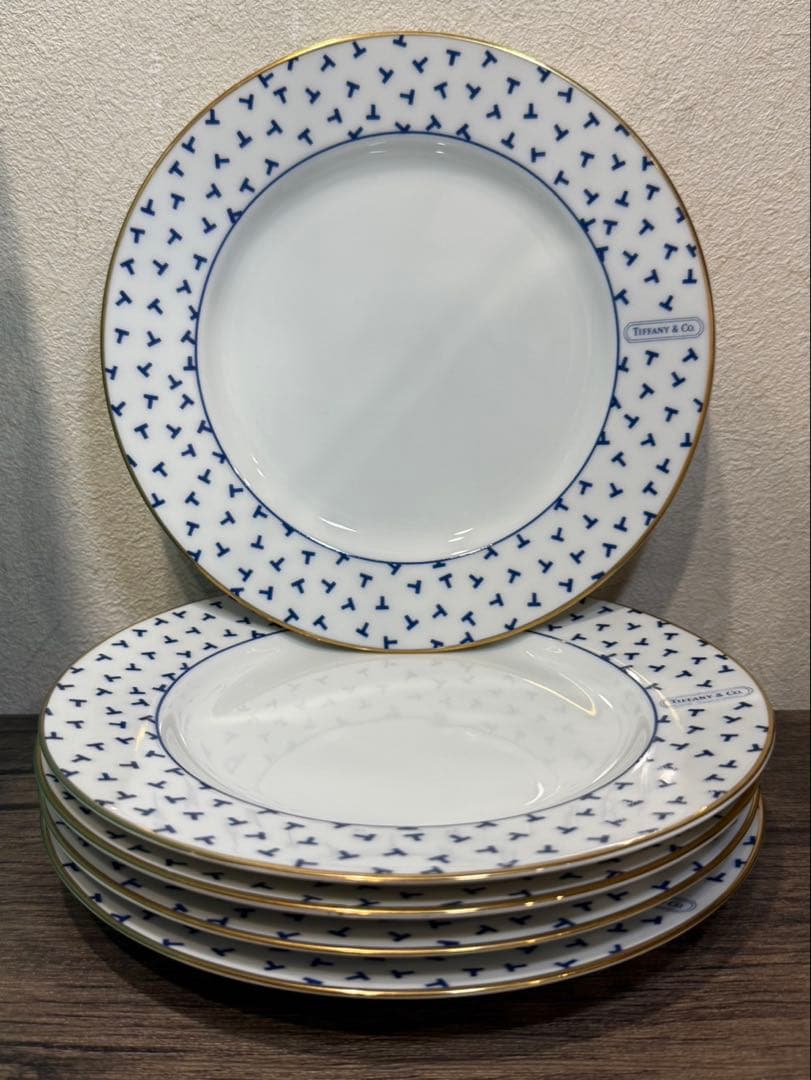 本日限定値下げ★Tiffany ダンシングT 食器セット　28P プレート皿