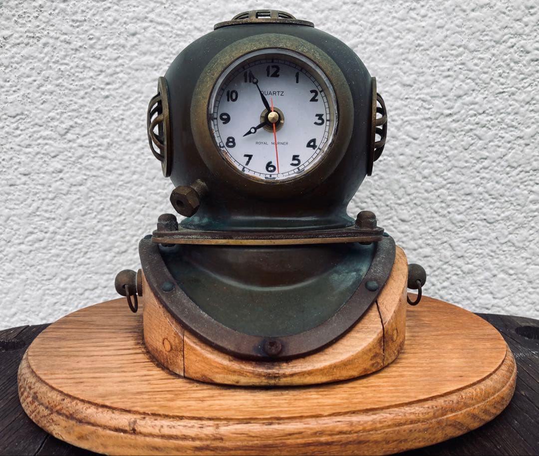 潜水ヘルメット　銅製オブジェ アンティーク インテリア　置き時計