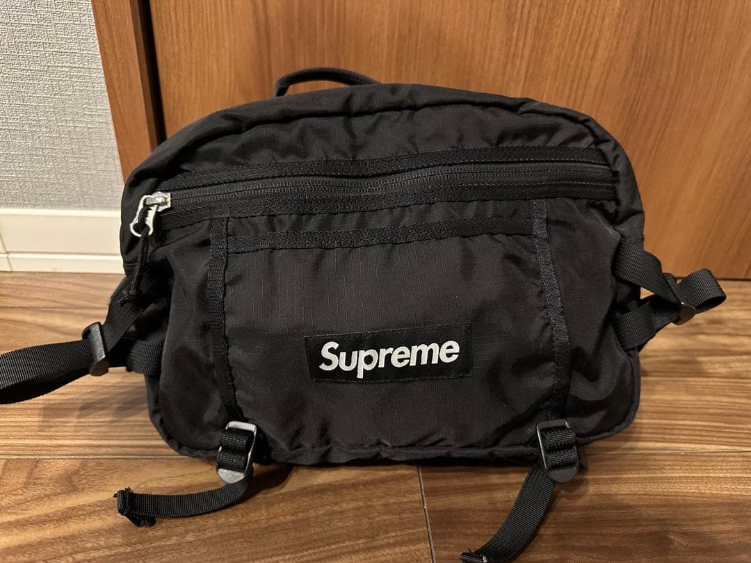 極美品 Supreme ショルダーバッグ ウエストバッグ ボディバッグ 黒