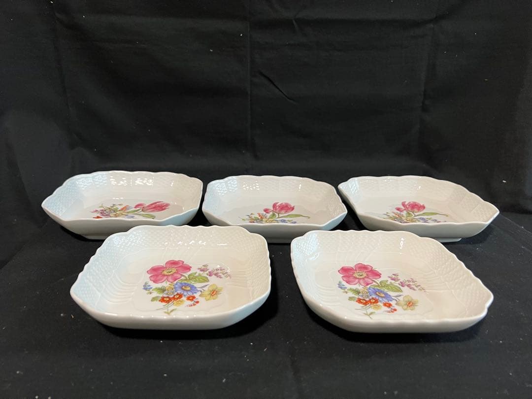 リチャードジノリ　サックスフラワー　ディッシュスクエア　２種５枚