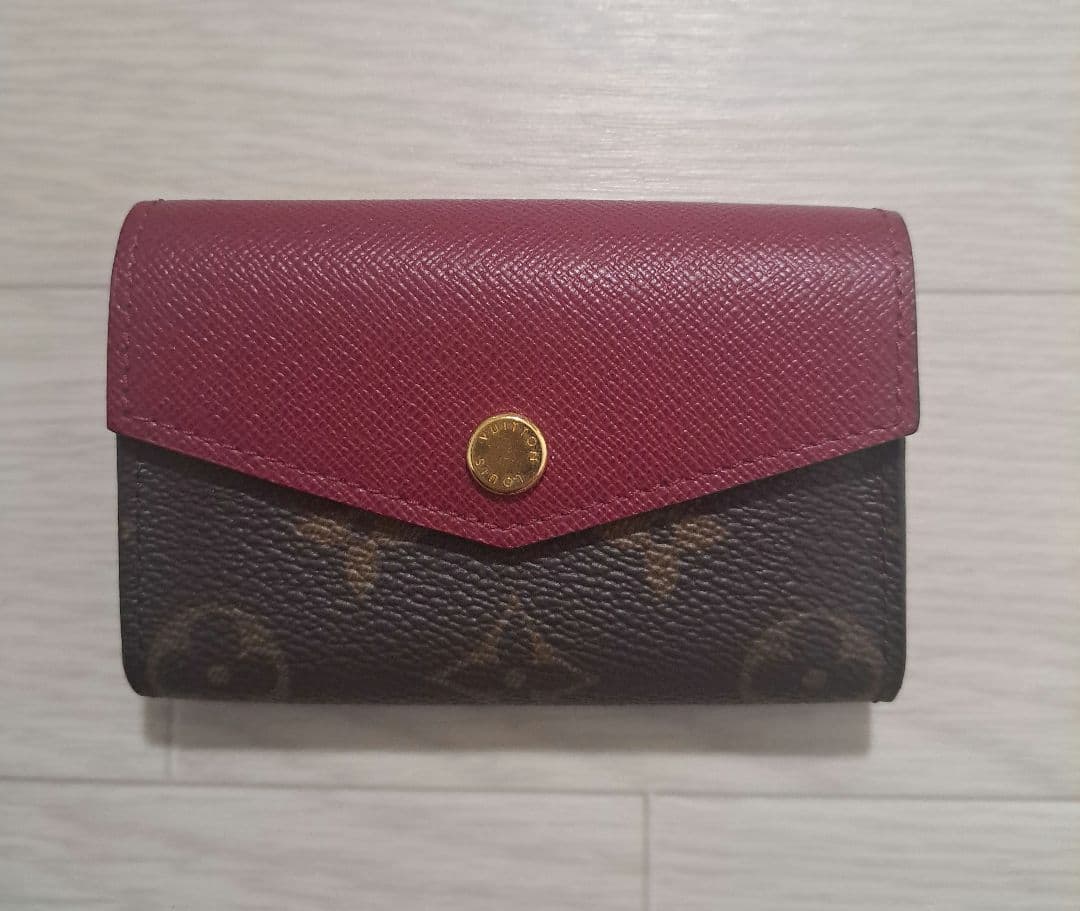 美品ルイヴィトン モノグラムシュルティカルトサラ カードケースケース