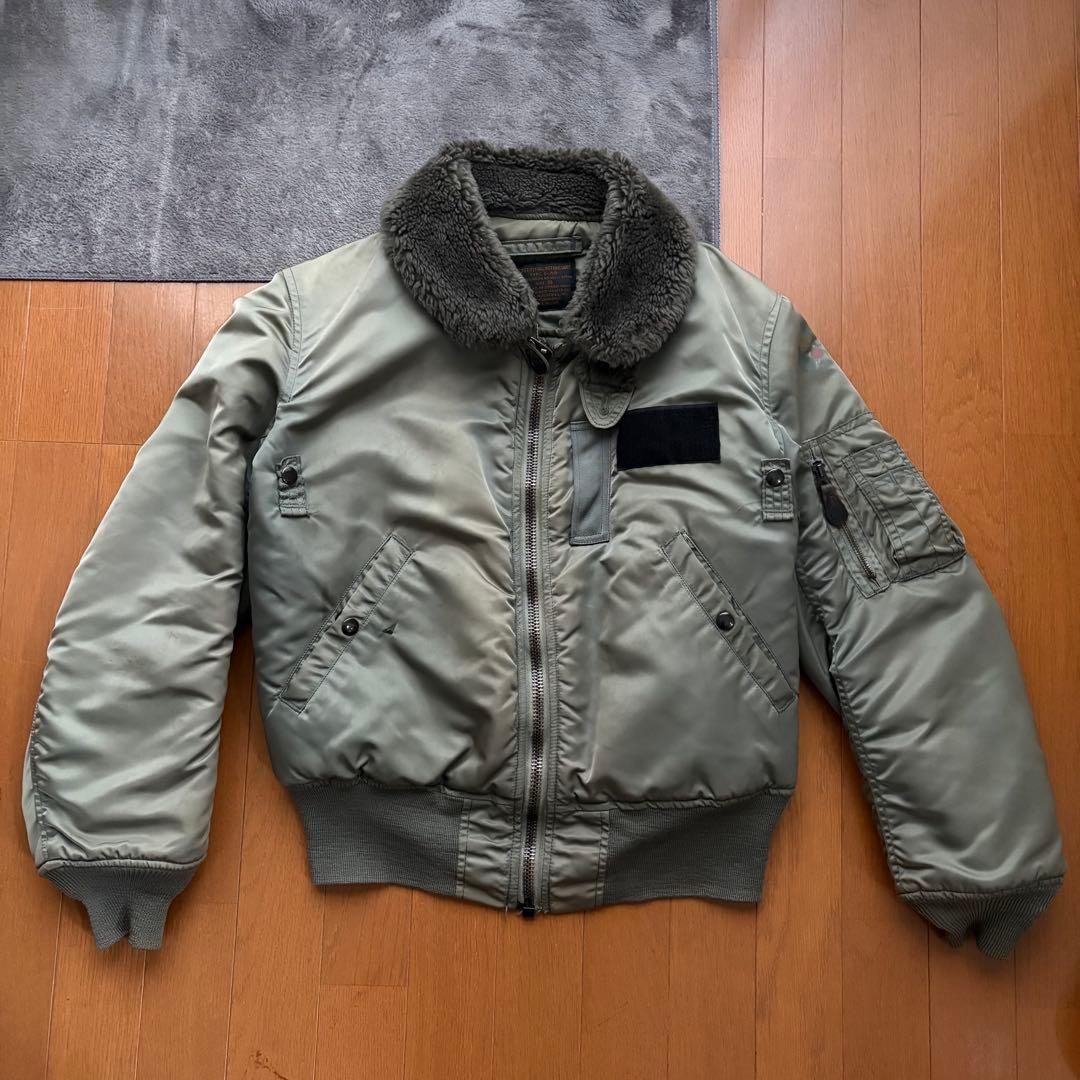 U.S. AIR FORCE TYPE B-15D フライトジャケット