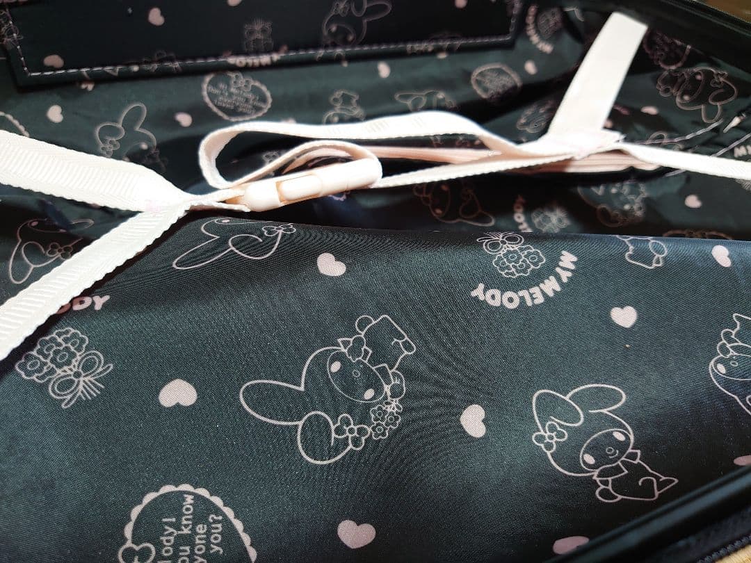 梱包済み　サンリオ　マイメロディ　キャリーケース　Mサイズ