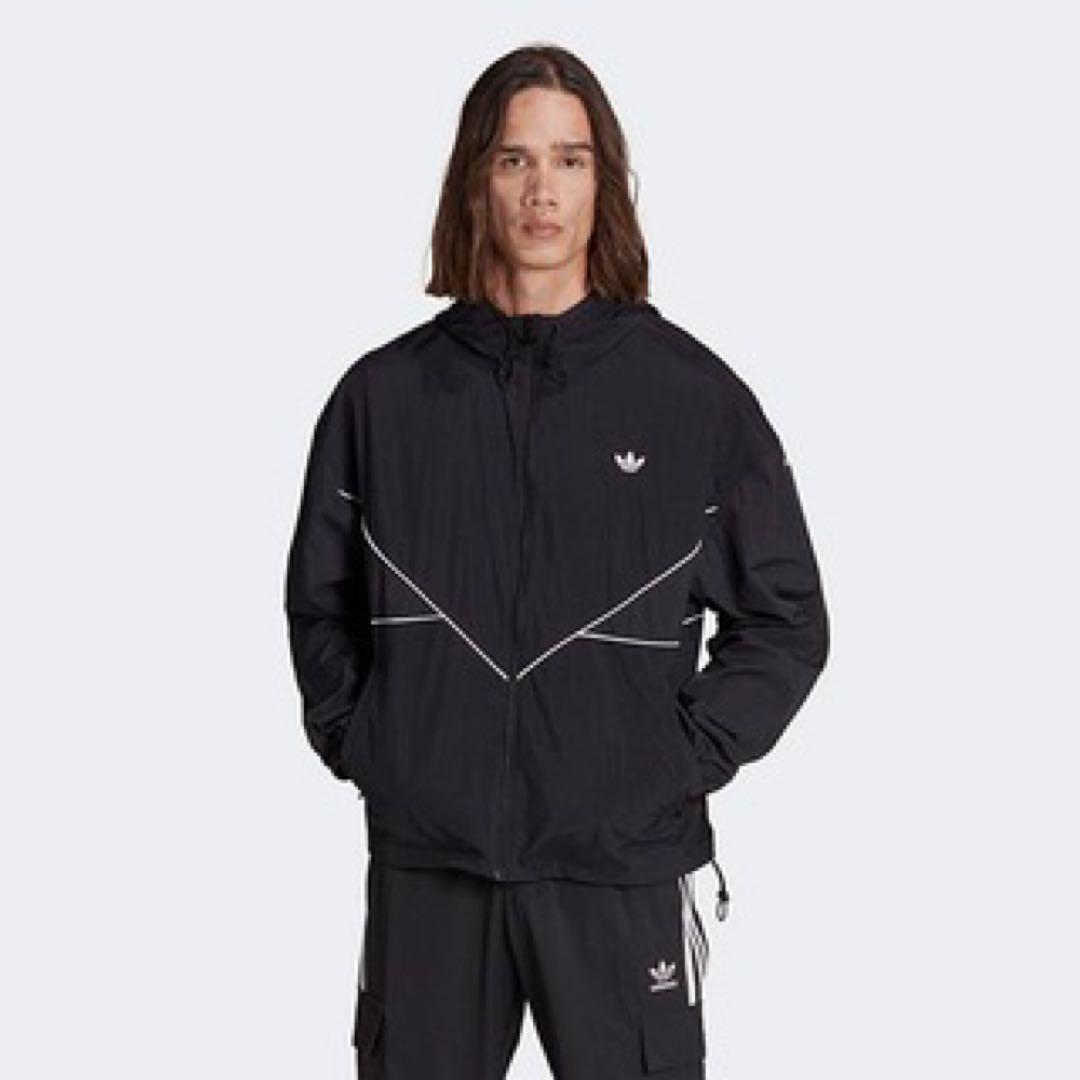adidas ウィンドブレーカー
