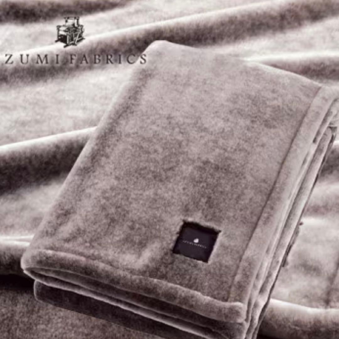 ＜ダブル＞ファータッチ ニューマイヤー ふんわか毛布（イズミファブリックス）