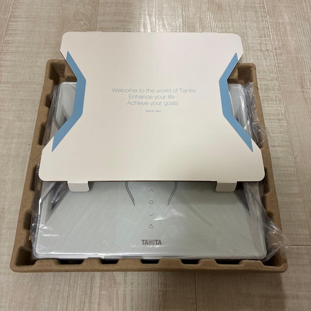 美品 タニタ 体組成計 RD-912 シルバー TANITA