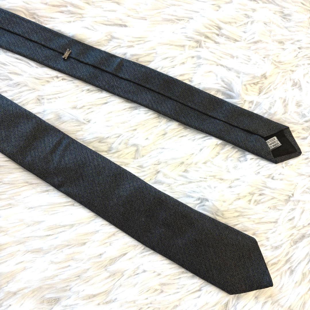 キキ＊美品✨DIOR ディオールオム ナロータイ ネクタイ ドット