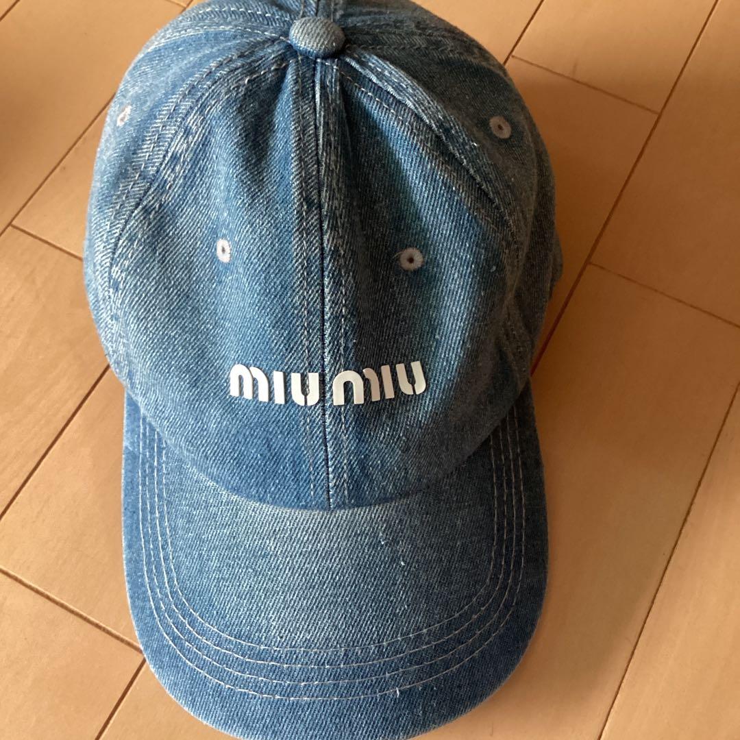 miu miu デニムベースボールキャップ
