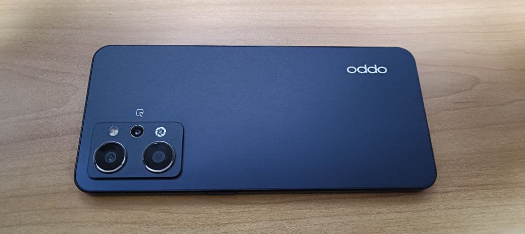 スマートフォン　OPPO Reno 7A 中古　美品