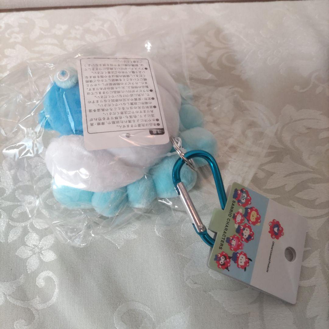 大阪万博　サンリオ　なりきりぬいぐるみ　カラビナ付きマスコット　キティ　シナモン