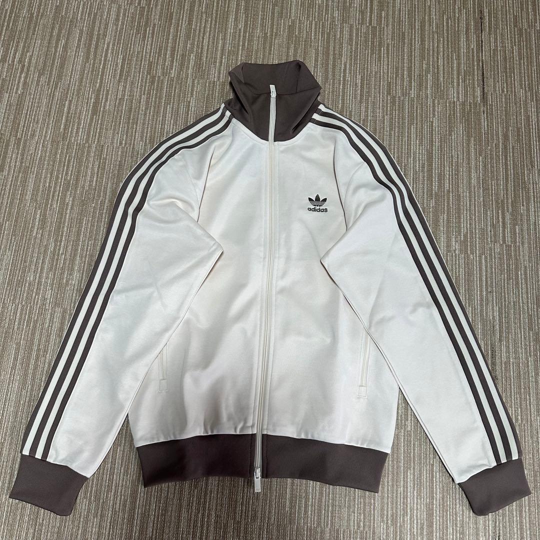 アディダス刺繍トラックジャケット古着ジャージトップ茶ブラウンベージュ