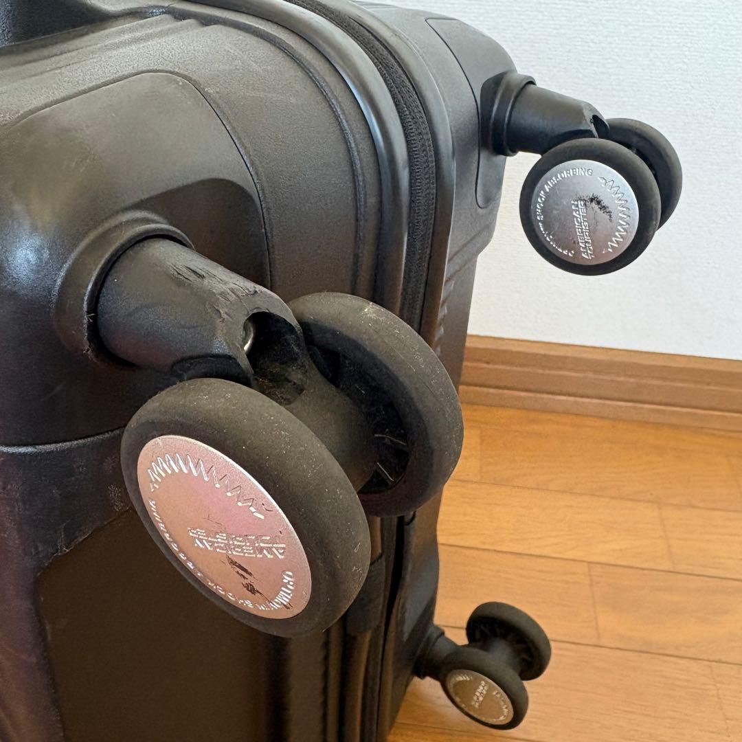 アメリカンツーリスター スーツケース キュリオ Curio Mサイズ75/91L