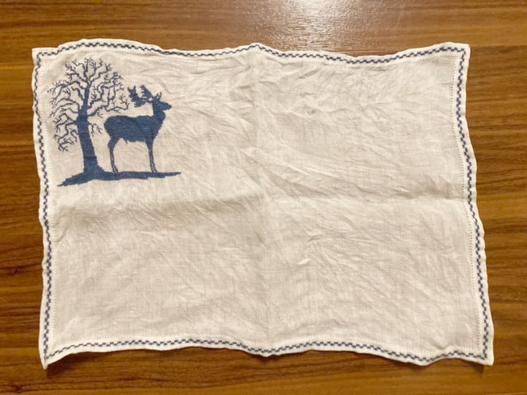 【ヨーロッパ】アンティーク　リネン　ランチョンマット　横39㎝×縦28㎝