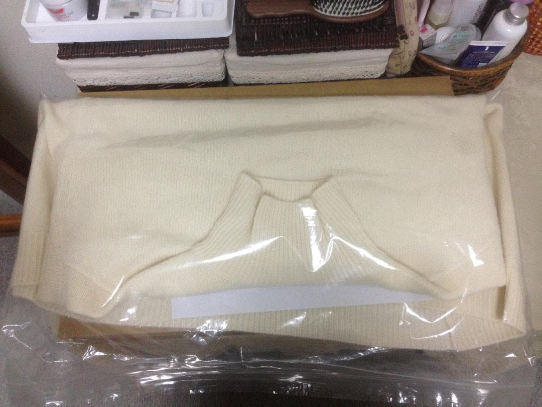 【新品未使用タグつき】イエナ　iena　タートル　ナチュラル　アイボリー