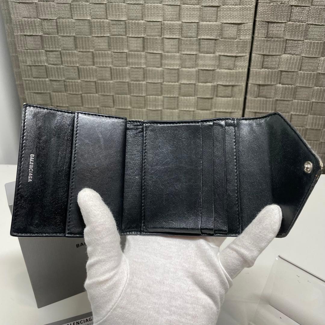 い*ね様 BALENCIAGA クロコ柄　折り財布　バレンシアガ