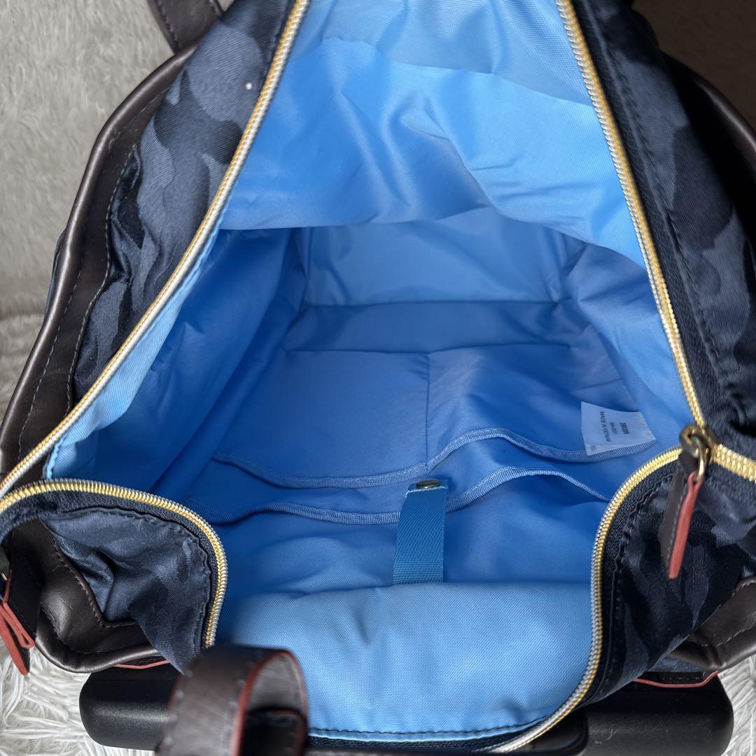 美品✨スワニー　迷彩柄　キャリーケース　車輪ストッパー付 トートバッグ 四輪