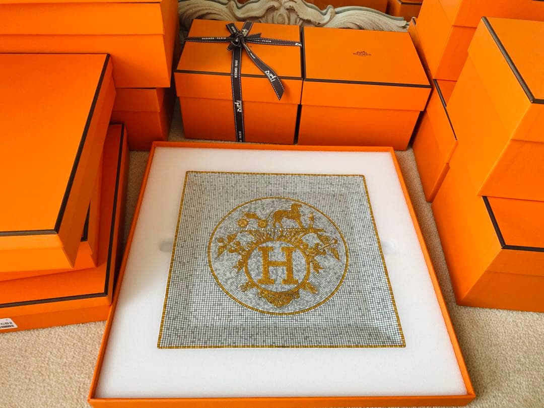 エルメス 大判プレート モザイク