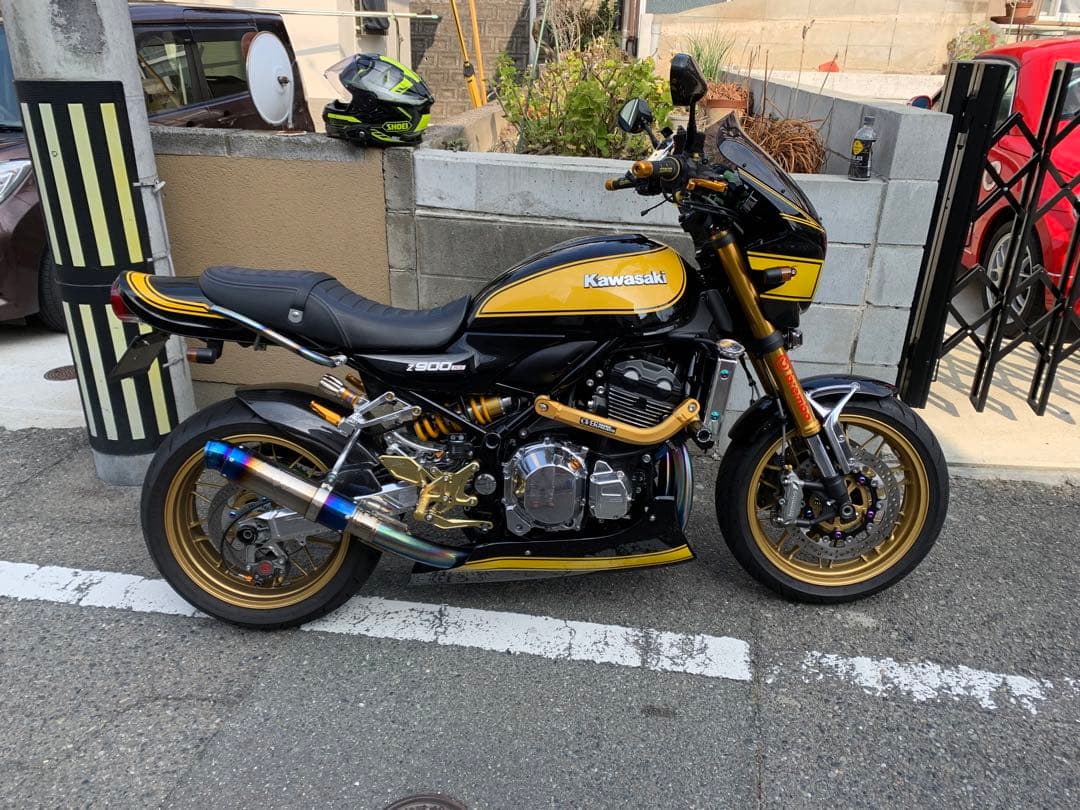 Z900RS SE 専用ビキニカウル