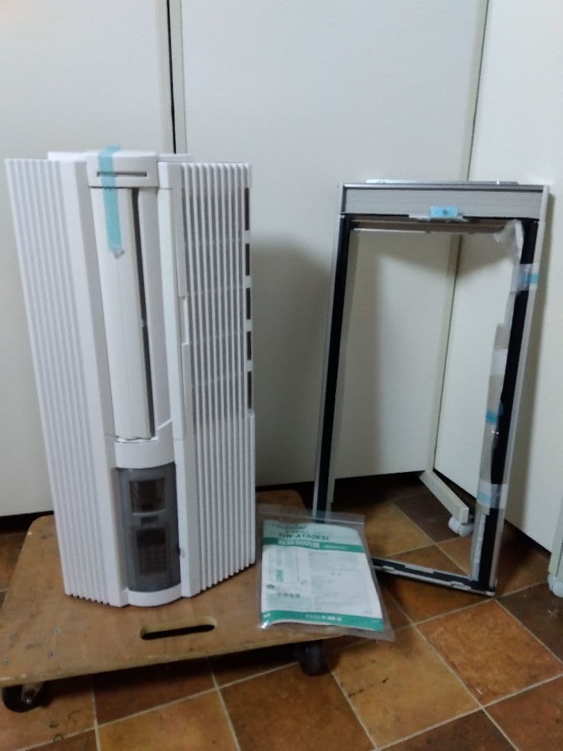 トヨトミ ウィンドエアコン 14年製 冷房専用 TIW-A180ESI