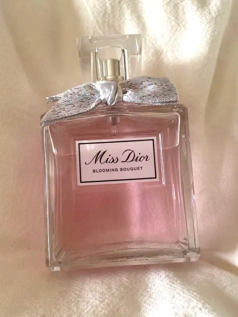新品未使用　Miss Dior ディオール　ブルーミングブーケ　100ml 香水