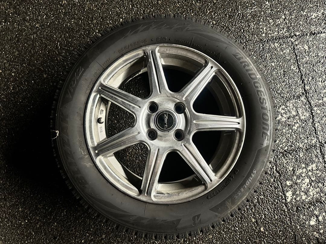 ブリヂストン スタッドレスタイヤ 15インチ165/65R15
