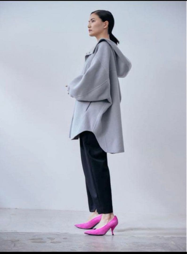 美品 STUNNING LURE ヤクウールリバーフーディー