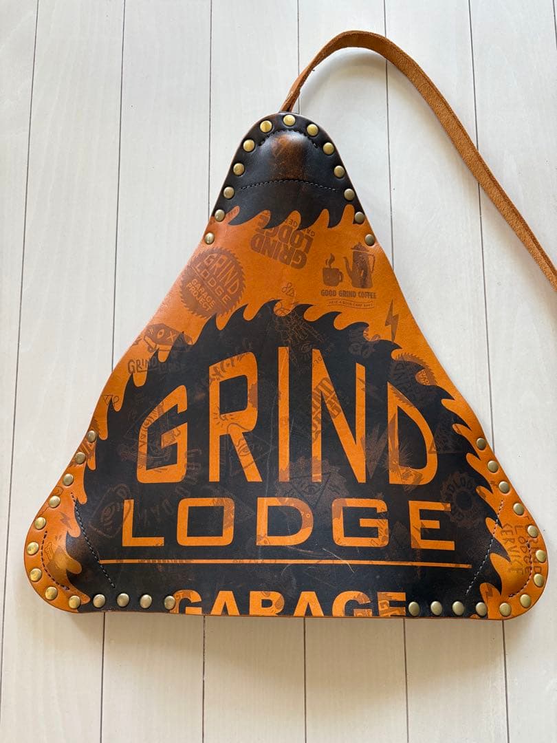 GRINDLODGE×Boab LEATHER WORKS ハンティングチェア