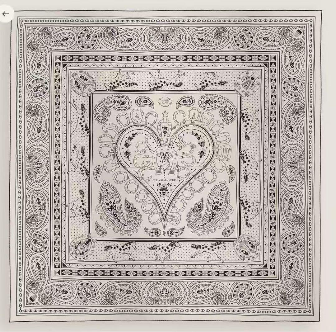 新品・2025AW　エルメス　シュヴァルドゥクールバンダナSakusaku