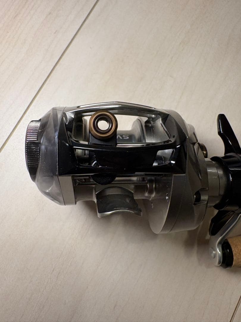 メガバス　ラウダ 58 美品　ベイトリール　右ハンドル　本体のみ付属品ありません