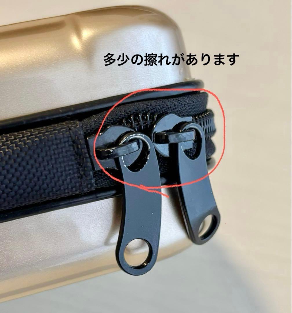 RIMOWA (セット売り)リモワ×ルフトハンザ アメニティポーチ ゴールド