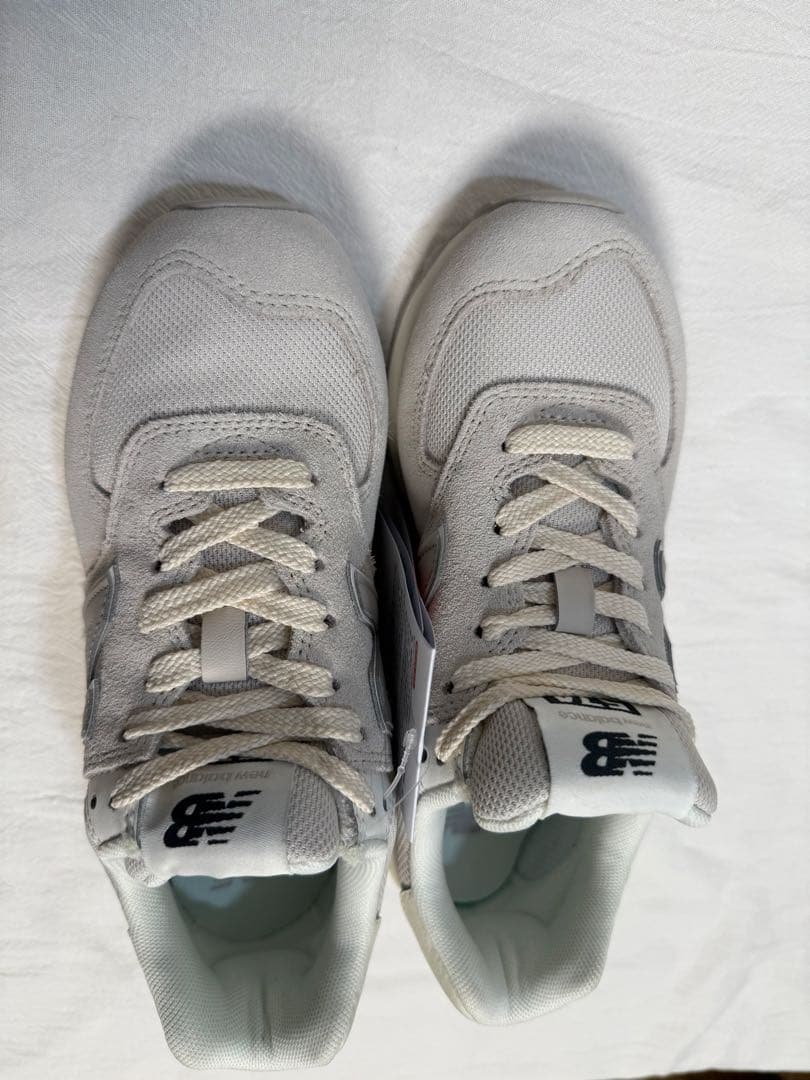 ニューバランス 2025年モデル スニーカー 574 ライトグレー 22cm