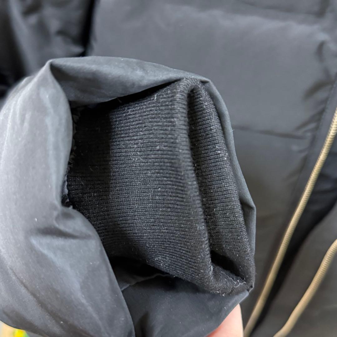 大幅値下げ！ZARA セミロング丈フード付きダウンジャケット