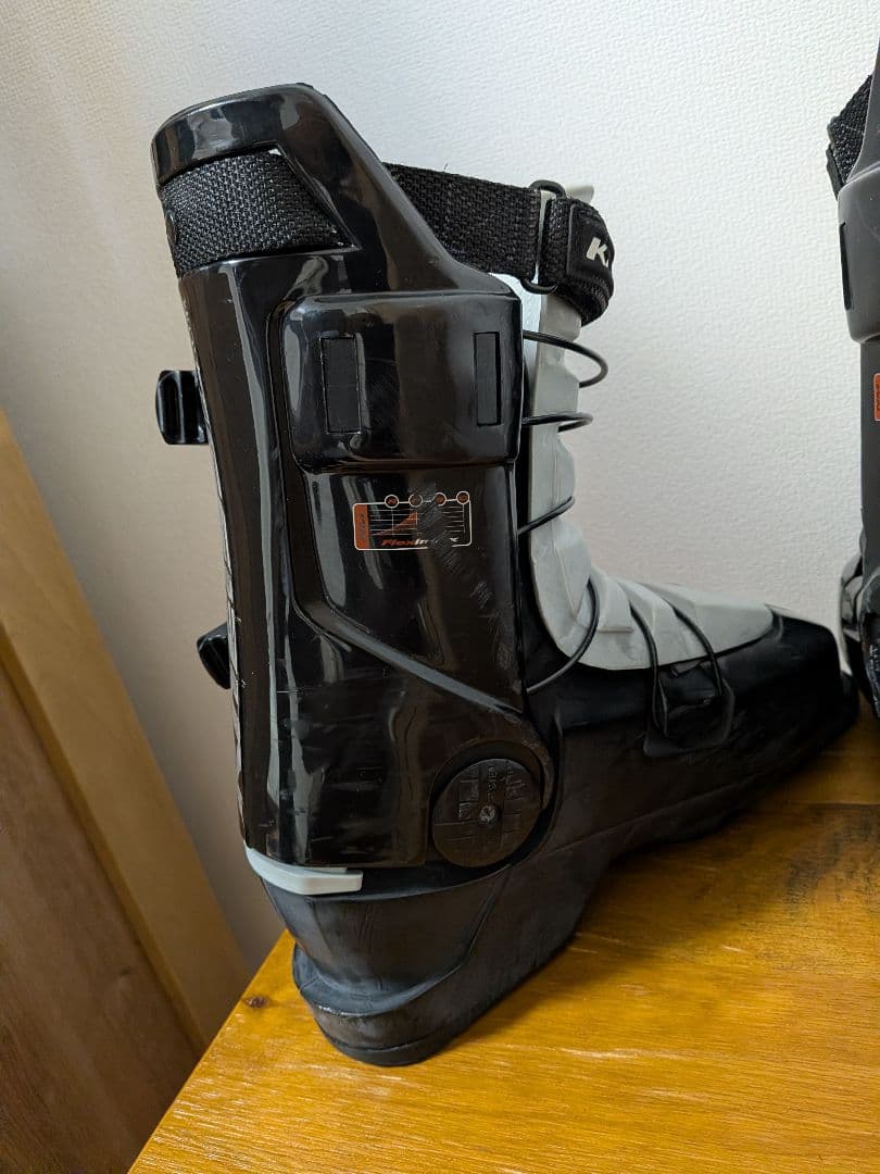 クナイスル　フレクソン　スキーブーツ　モーグル　フリースタイル　26cm　中古