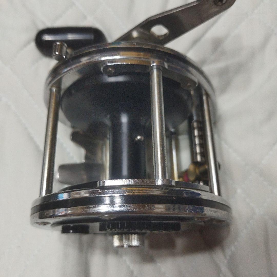 希少レア、Dynamic ST-100 フィッシングリール