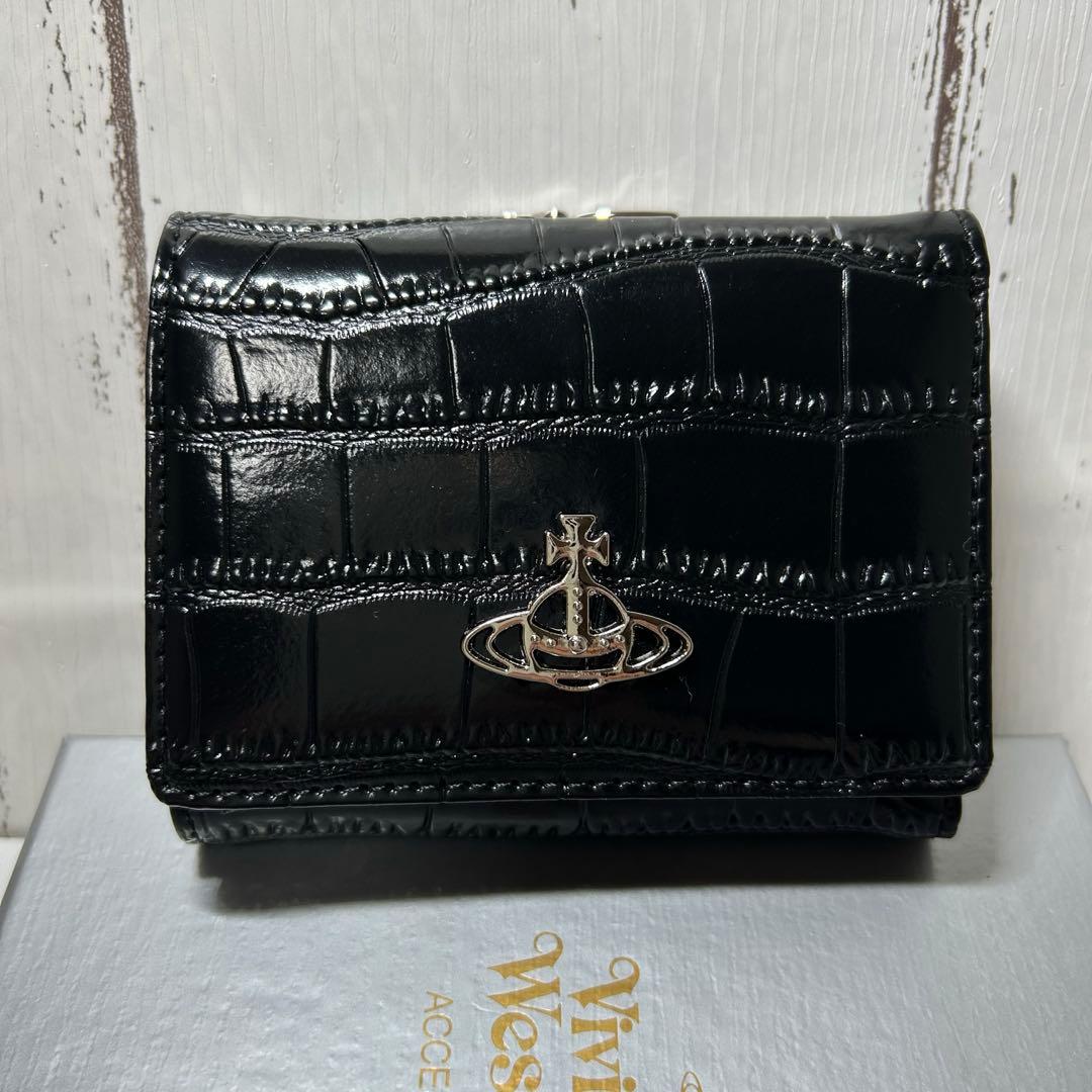 【ショッパー付き】VivienneWestwood♡三つ折財布　ブラック