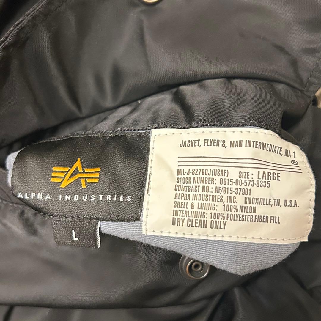 アルファインダストリーズ　フライトジャケット　　MA-1　戦闘機　ブラック　L
