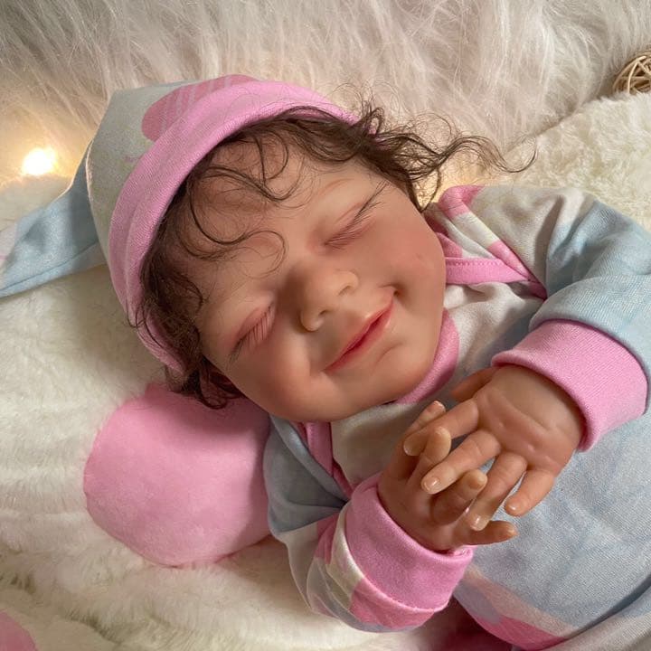 リボーンドール 笑ってかわいい