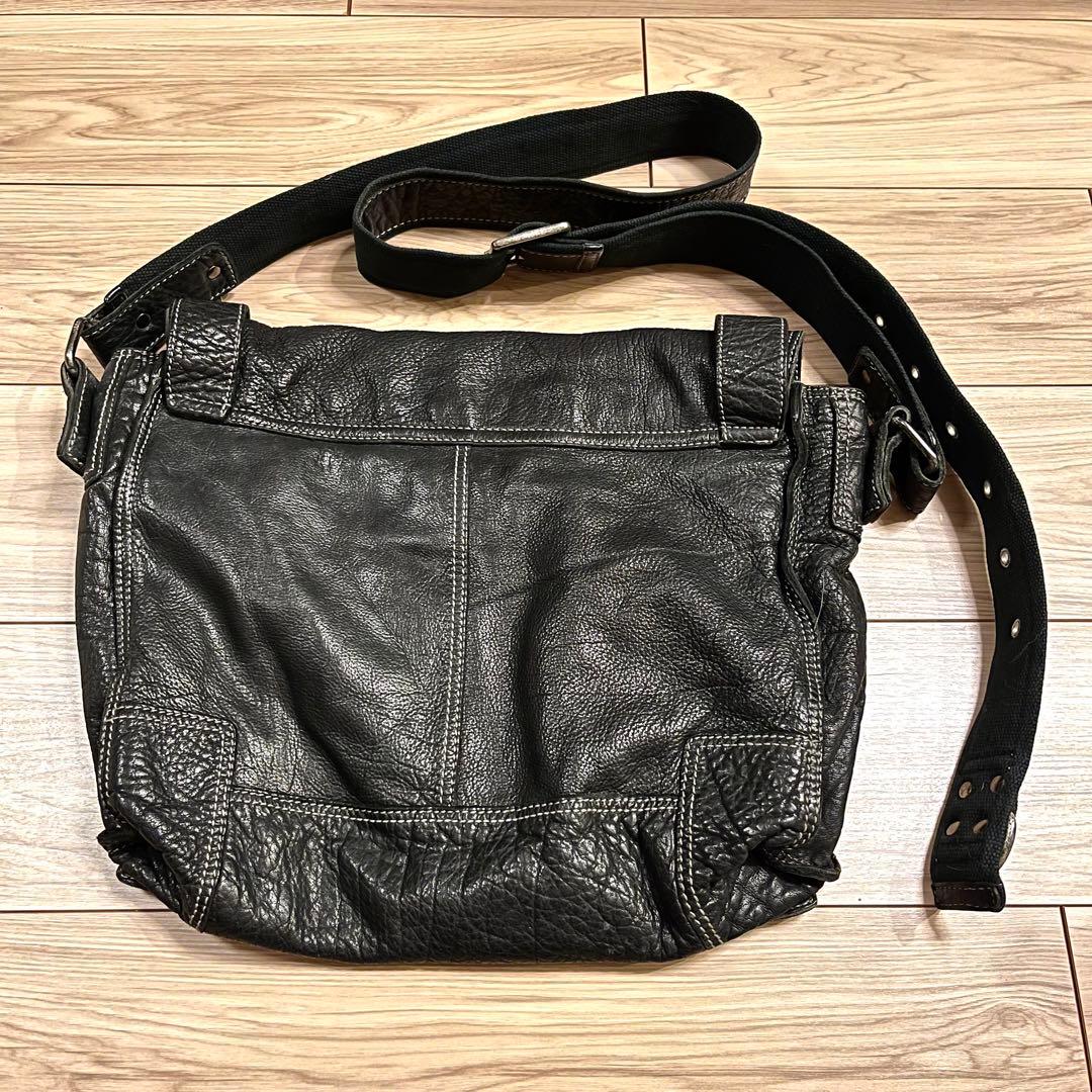 DIESEL メッセンジャーバッグ　本革