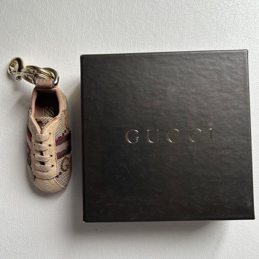 【506】 GUCCI グッチ　キャンバススニーカー　キーリング