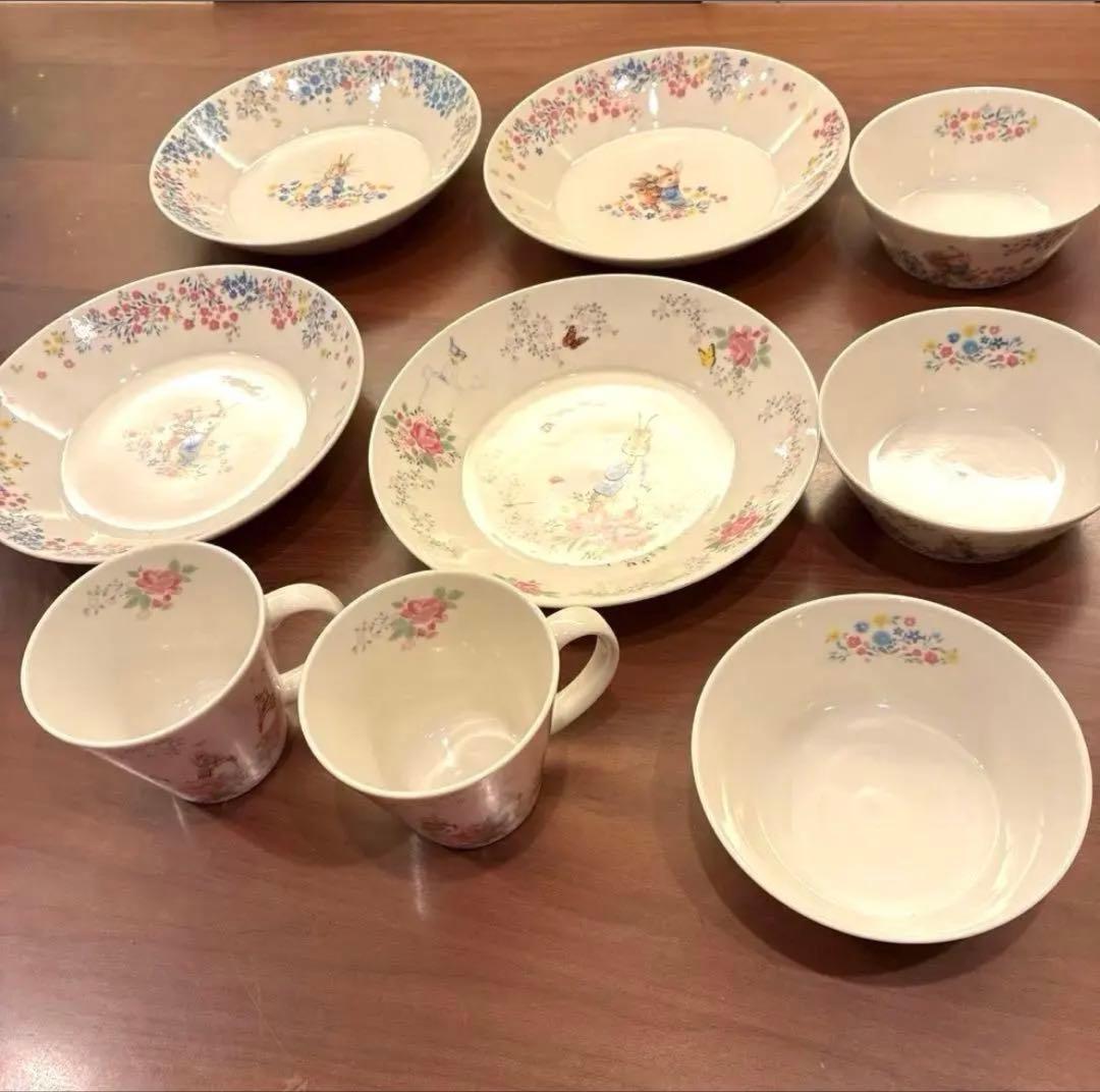 新品　未使用　ピーターラビット　陶器製　カレーパスタ皿　サラダボウル　コップ