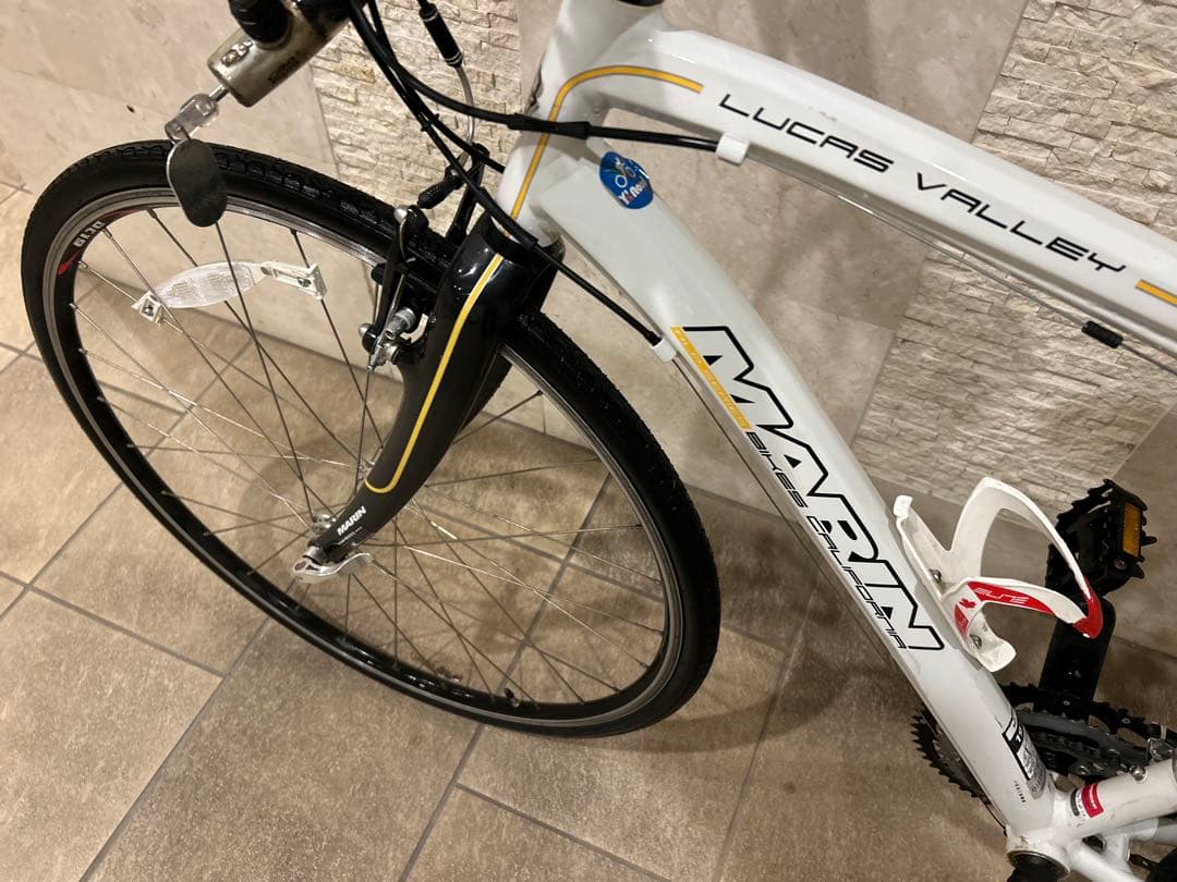 Marin クロスバイク　27段変速