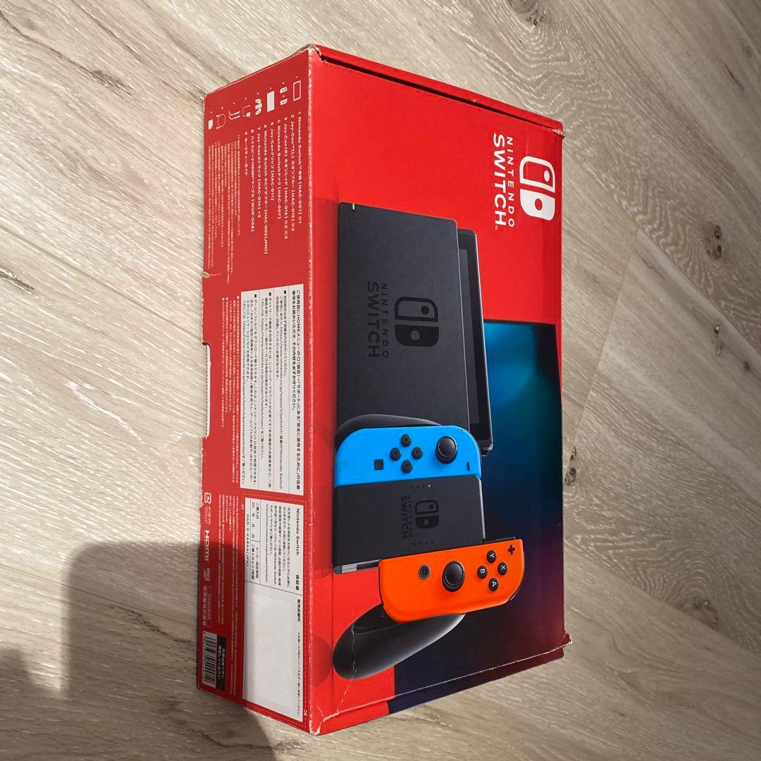 Nintendo Switch 赤/青