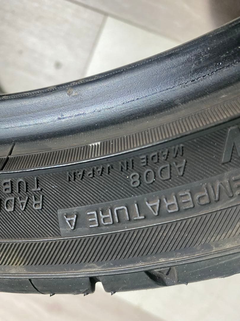 215/40R17 YOKOHAMA ADVAN NEOVA AD08 21年