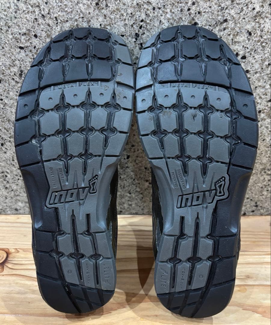 inov-8 f-lite 235 inov8 イノヴェイト　トレーニング