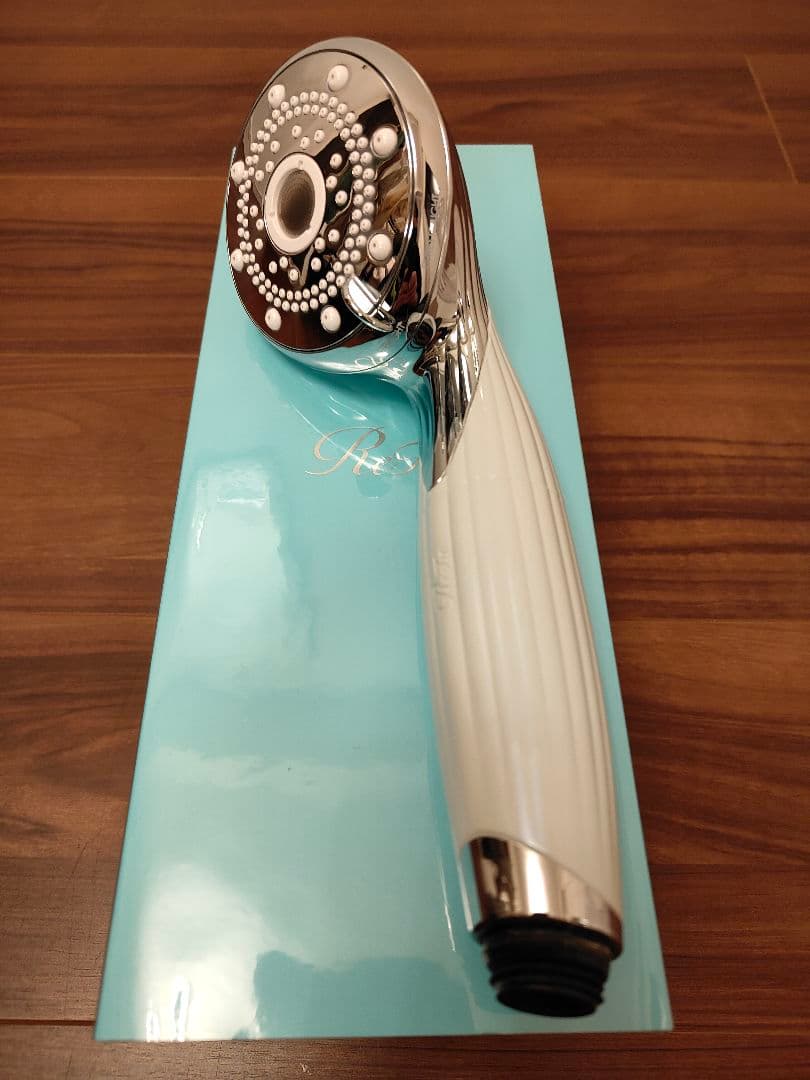 【美品】ReFa シャワーヘッド リファファインバブル ピュア ホワイト